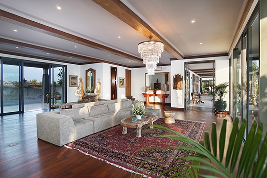 Tirtha Bayu Villa II - Living room layout